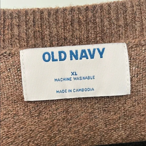 Old Navy Women's Brown Button-Front Knit Cardigan - Picture 2 of 5